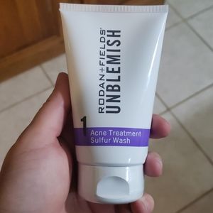 Rodan and fields unblemish